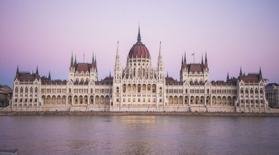 Iconic Budapest tour with Classic Russian Jeep and G-Wagon - Heroes’ Square and the city’s famous baths