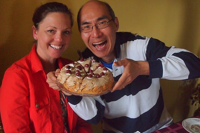 Jewish life of Budapest today: private tour by car - The home-cooked meal adds a personal second half