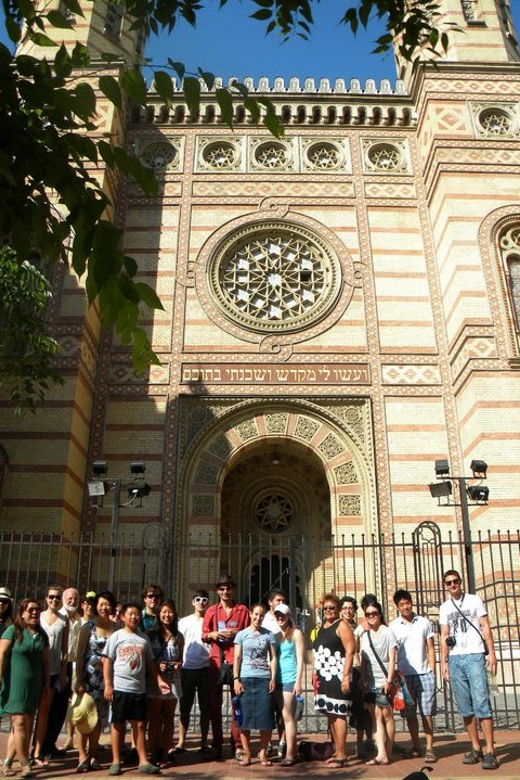 Jewish Quarter of Budapest Walking Tour - Starting at the Budapest Eye