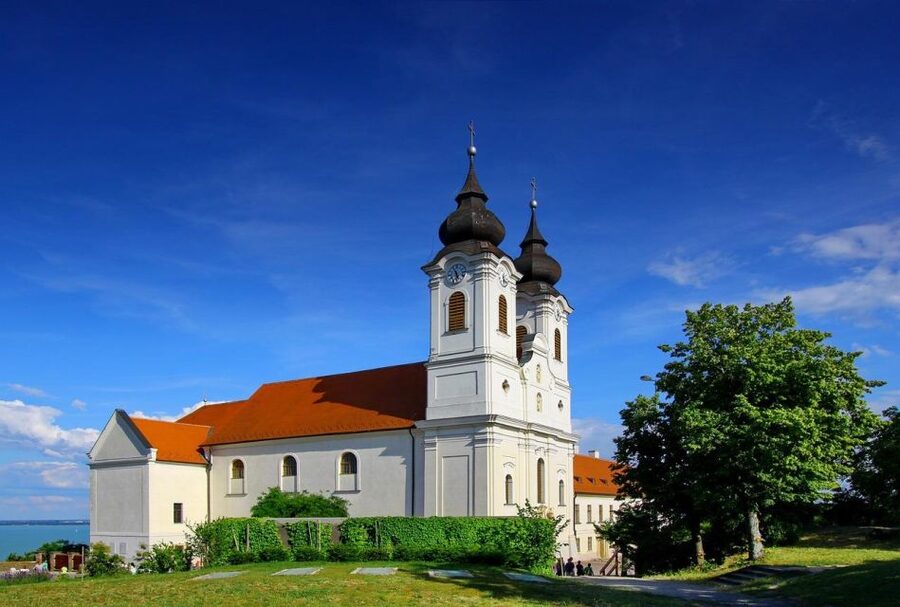 Lake Balaton and Herend Guided Tour - Should you book it?