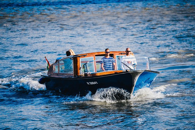 Luxurious, private day cruise with a waterlimousine to Szentendre - Timing, meeting point, and the day itself