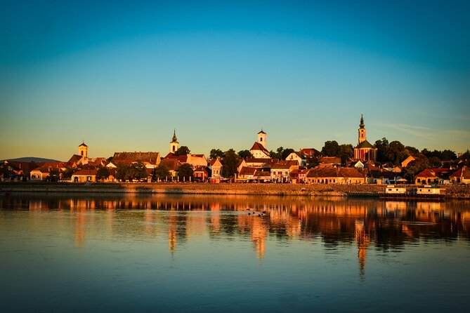 Luxurious, private day cruise with a waterlimousine to Szentendre - Weather, water levels, and the captain’s control
