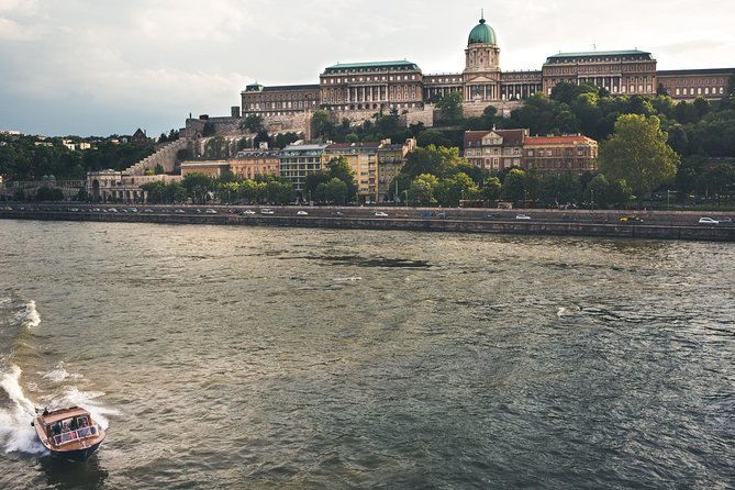 Luxurious, private day cruise with a waterlimousine to Szentendre - Booking advice for the best value