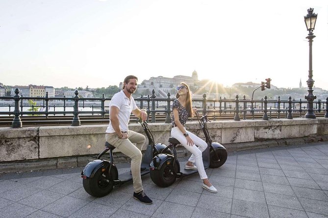 MonsteRoller E-Scooter Rental in Budapest - One hour for a taste, three hours for a real outing