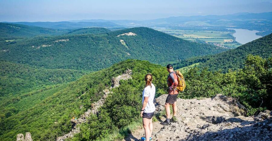 One Day Wonder Hike - The Essence of the Danube Bend - Leaving Budapest for the volcanic Visegrádi Hills