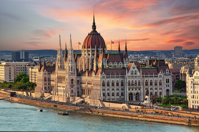 Parliament Tour in Budapest with Audio Guide - Why Budapest Parliament deserves a place on your schedule