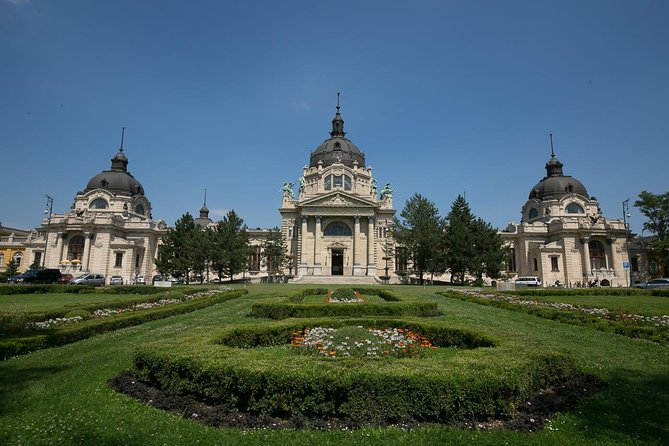 Private Budapest Bike Tour with Cafe Stop - What the $114.02 price buys you