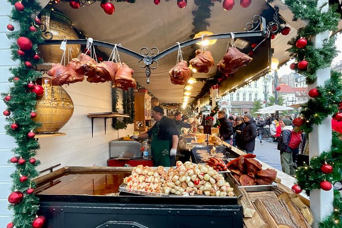 Private Budapest Christmas Market Tour with Chimney Cake & Mulled Wine - Is $113.18 a fair price?