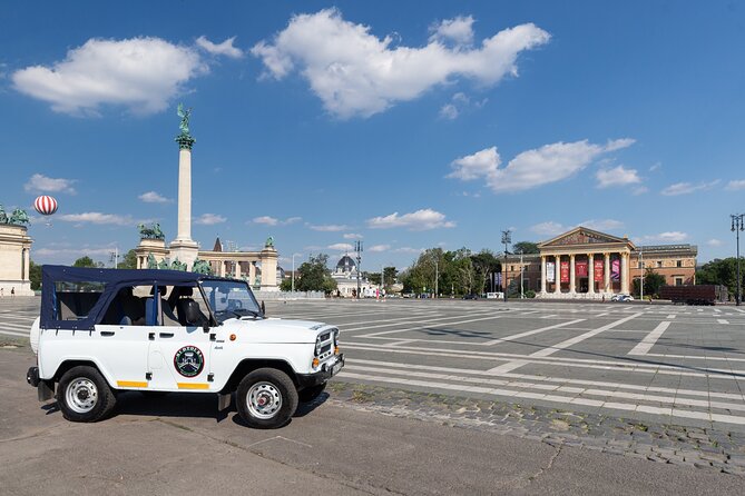 Private Budapest City tour with Classic Russian Jeep or G-Wagon! - Liberty Bridge, Gellért Baths, and the market
