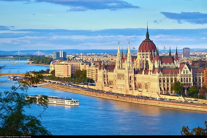 Private Budapest Sightseeing Tour: Royal Castle, Heroes Square, Chain Bridge - Walking the Castle District and Royal Palace