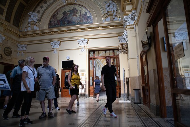 Private Budapest Walking Tour with Cake & Coffee - St. Stephen’s Basilica adds a brief religious stop