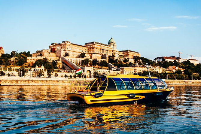 Private Danube Sightseeing Cruise in Budapest - What happens during the 50-minute ride