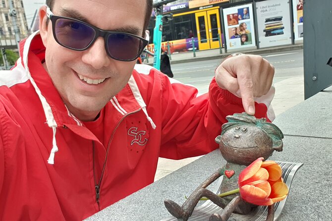 Private Family Friendly Walking Tour with Children in Budapest - Who should book this family tour?