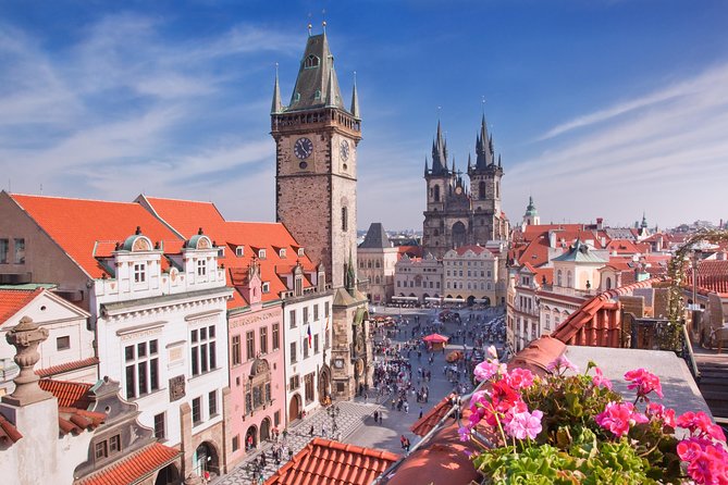 Private Transfer from Budapest to Prague with 2 hours for sightseeing - What the private vehicle adds