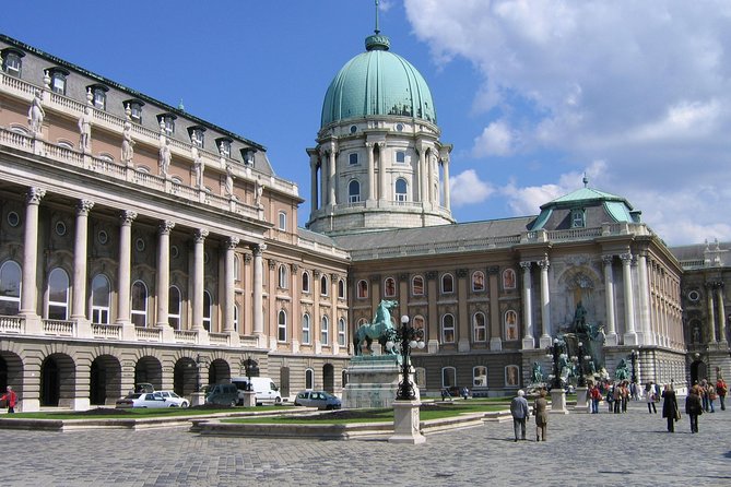 Private Transfer from Budapest to Vienna with a great guided tour in Bratislava - The final ride into Vienna