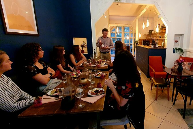 Private Wine Tasting in Budapest - What arrives with the wine