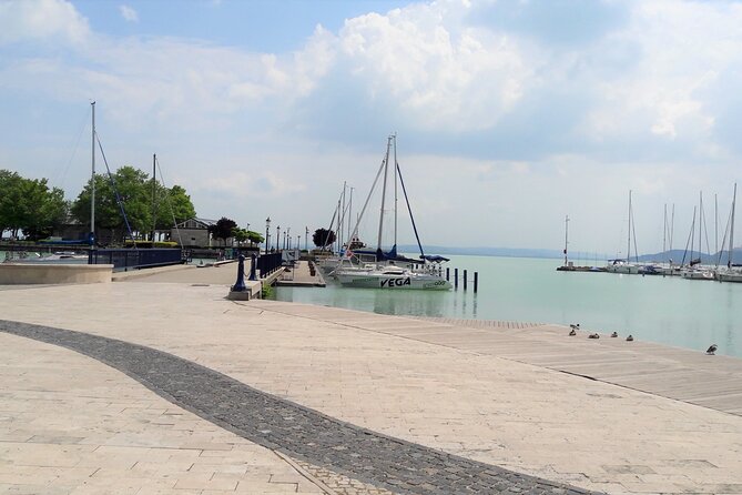 See the Hungarian Sea: Lake Balaton - The swimming stop and what to bring