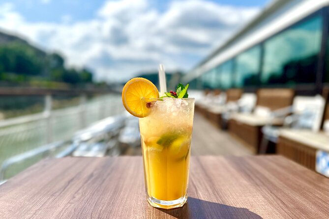 Summer Danube Brunch Cruise in Budapest - A closer look at the Hungarian brunch buffet