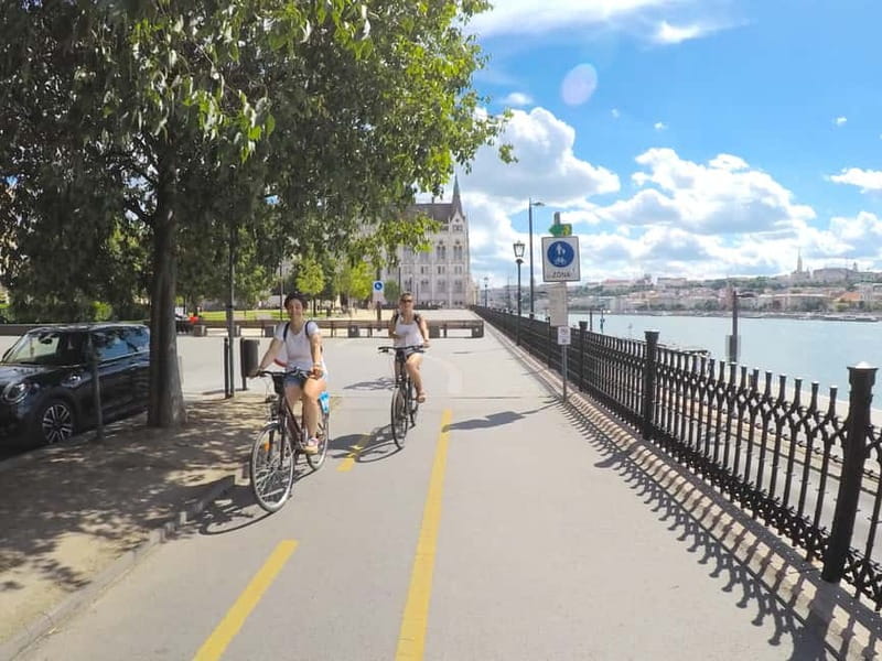 Szentendre Bike & Train Tour by Budapest Bike Breeze - Parliament and Margaret Island by bicycle