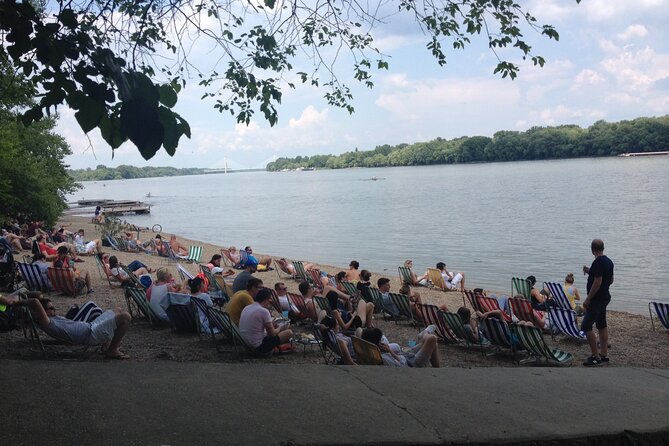 Szentendre: Self-guided Bicycle Tour with optional boat transfer - Roman Beach and the Danube riverfront