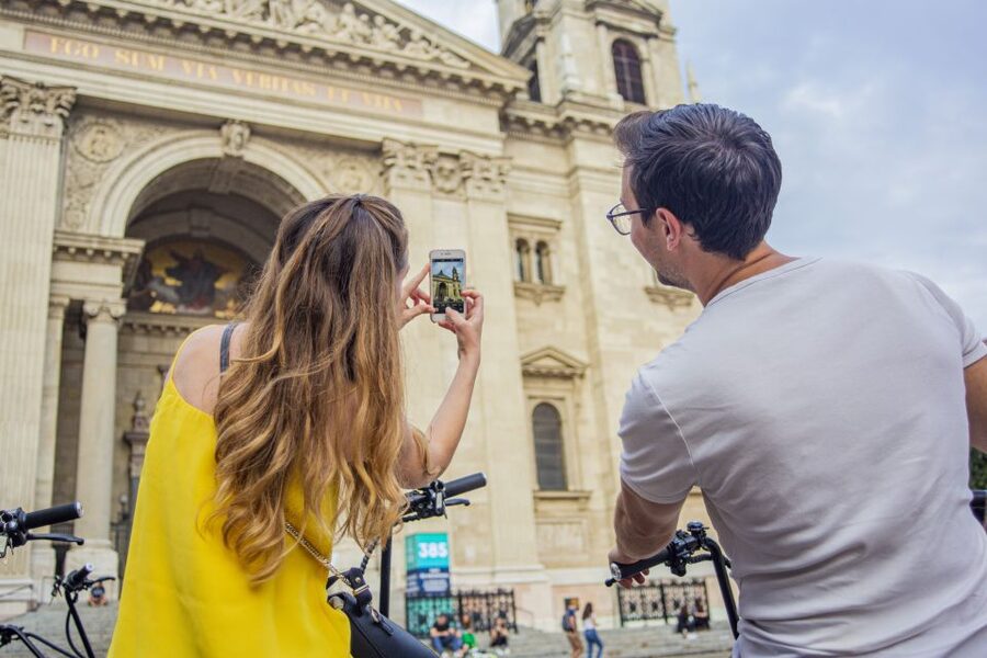 Top sights of Pest downtown on e-scooters incl. Parliament - Ten minutes to learn the MonsteRoller