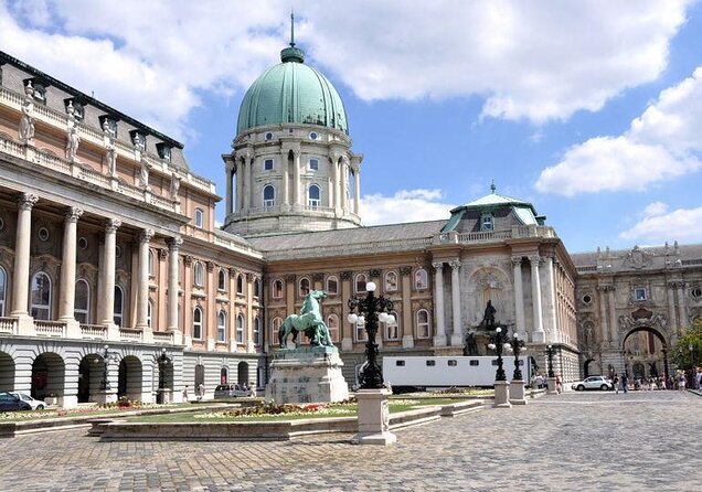 Virtual Reality Walking Tour - What the 75 to 95 minutes include