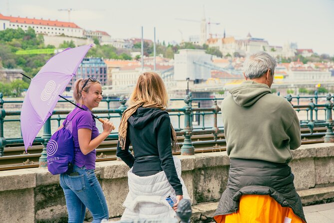 Walking Tour Budapest incl. the Shoes on the Danube Bank - Gellért Hill and the Liberty Statue