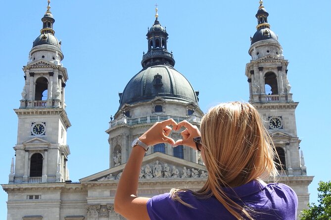 Walking Tour Budapest incl. the Shoes on the Danube Bank - St. Stephen’s Basilica opens the story